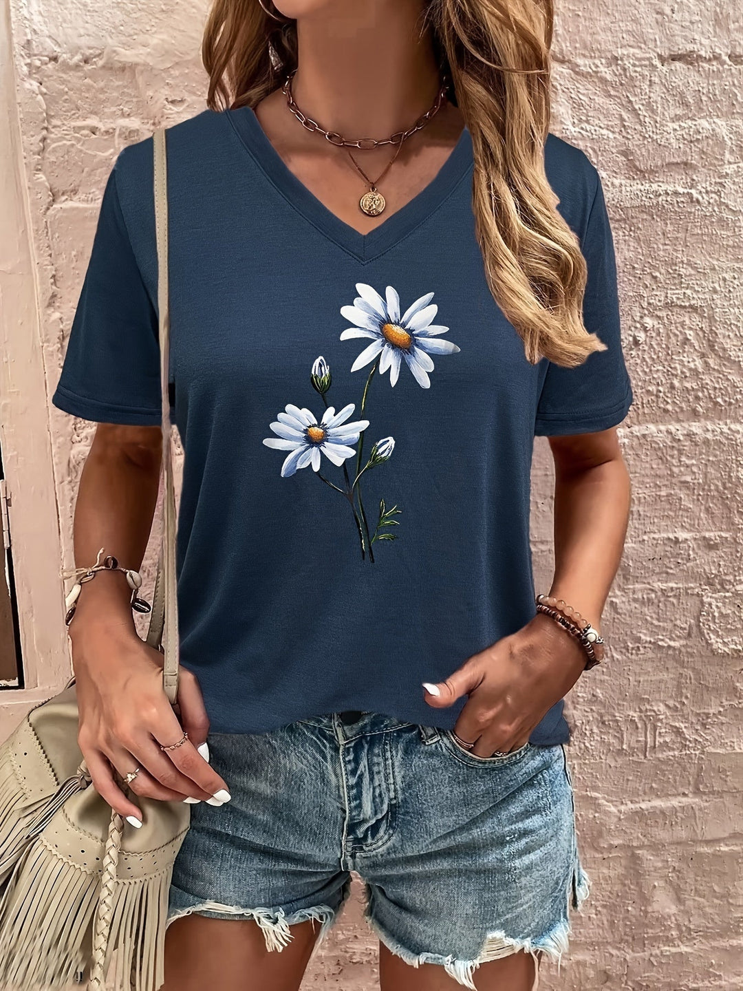 Celine | Floral V-Ausschnitt T-Shirt für Damen mit kurzen Ärmeln