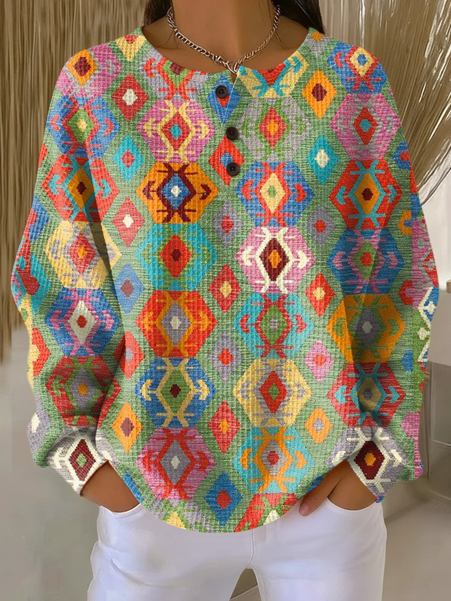 Tilde | Bunter Pullover für Damen mit kariertem Muster und Rundhalsausschnitt