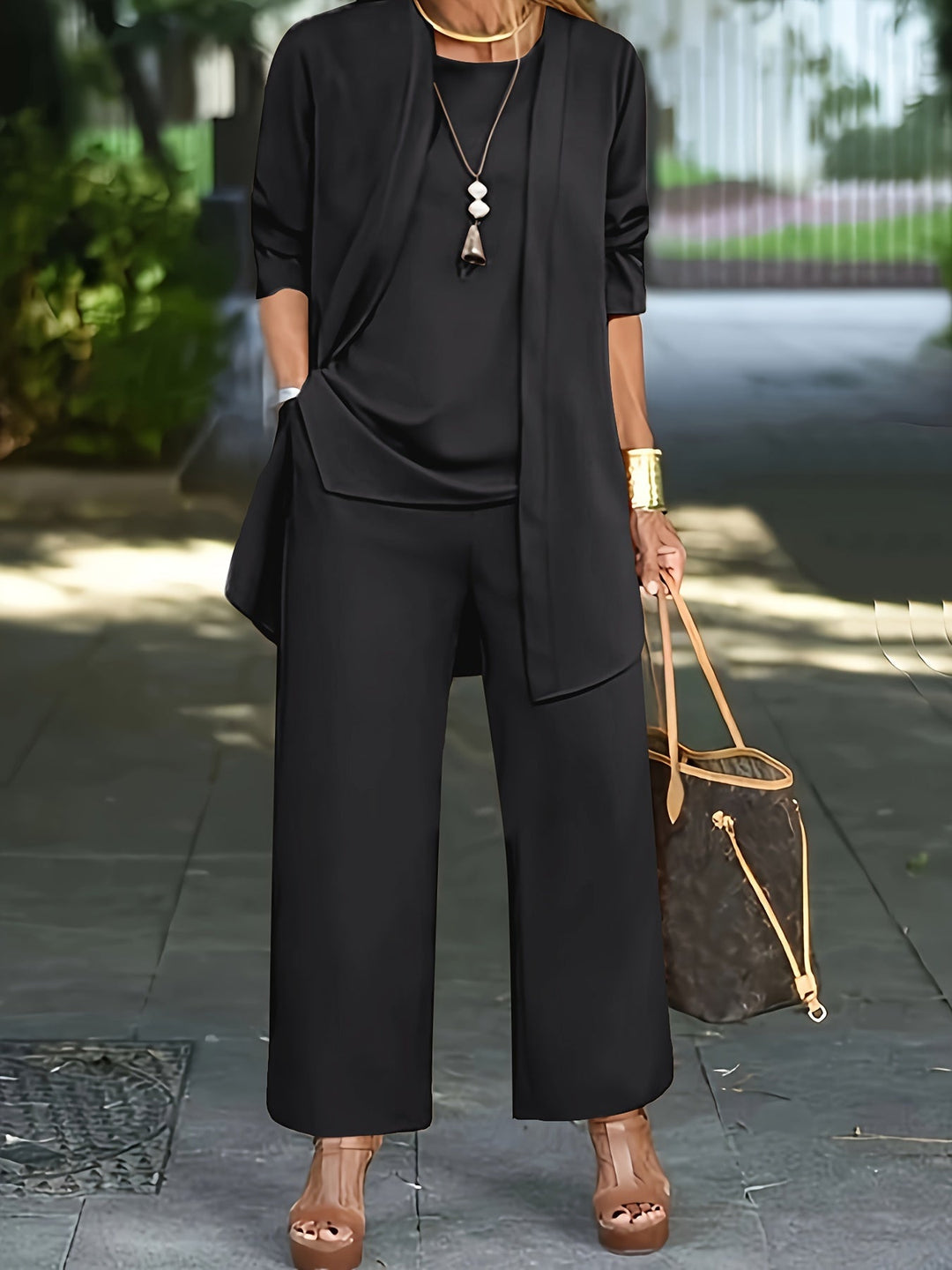 Layla | Stilvolles Chic Drei-Teile-Set für Damen mit Rundhalsausschnitt