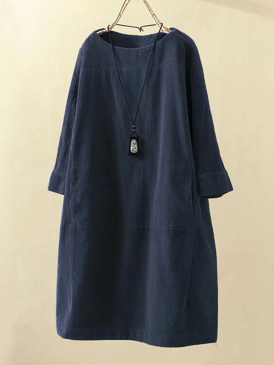 Zophie | Entspanntes Vintage-Cordkleid