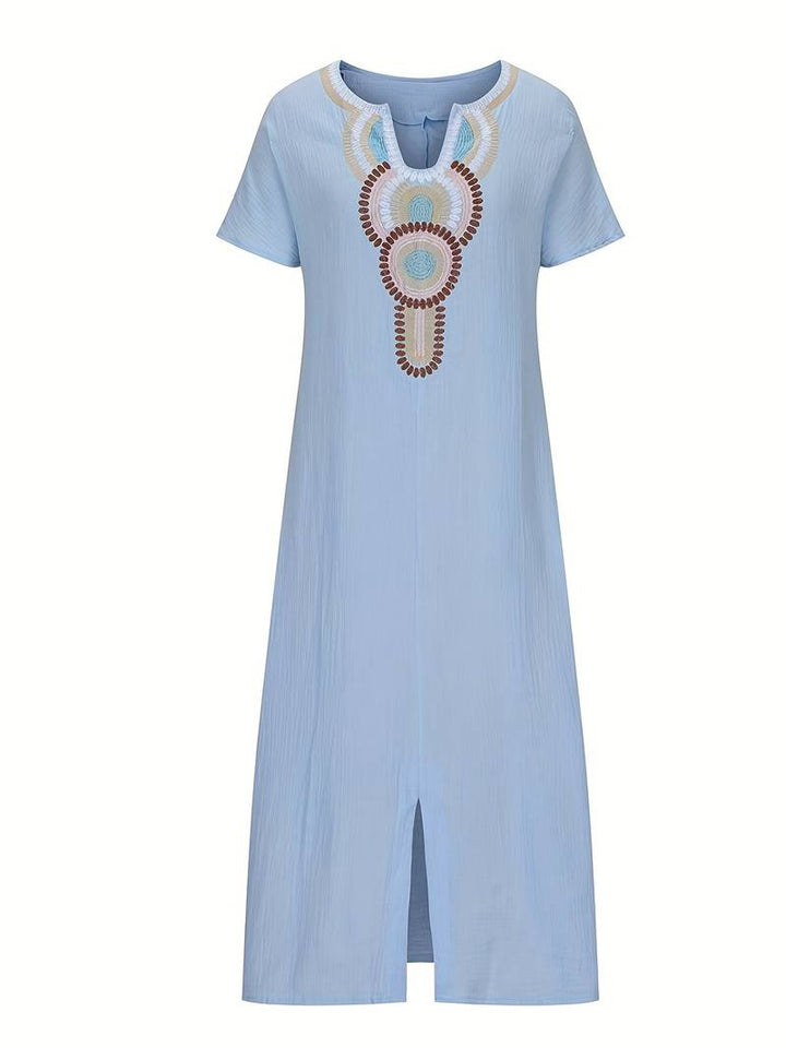 Demi | Boho Maxi Split Kleid für Damen mit Ausschnitt und kurzen Ärmeln