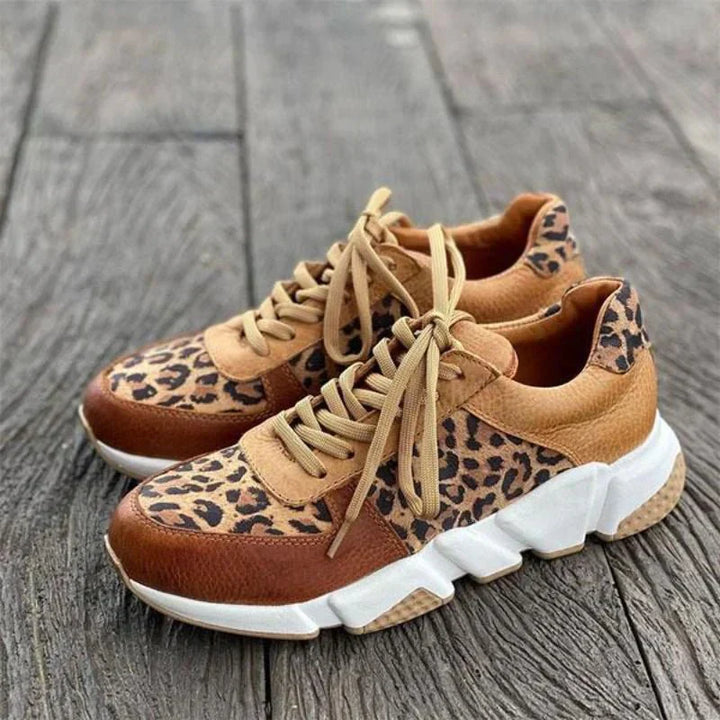 Jessica | Trendy Ergonomische Turnschuhe für Damen mit flachem Absatz