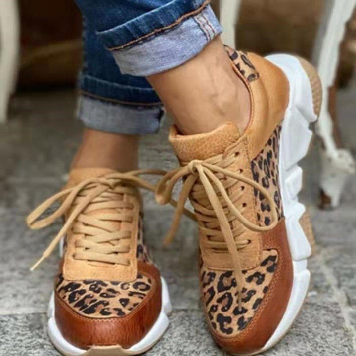 Jessica | Trendy Ergonomische Turnschuhe für Damen mit flachem Absatz