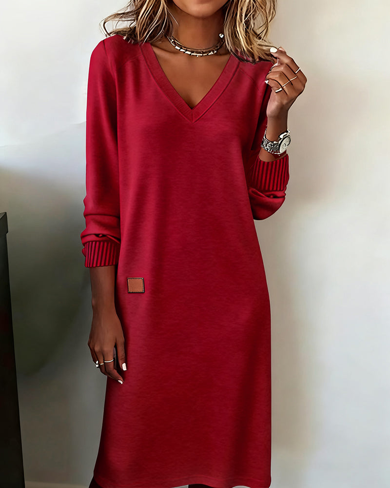 Carmen | Pulloverkleid für Damen mit V-Ausschnitt und langen Ärmeln
