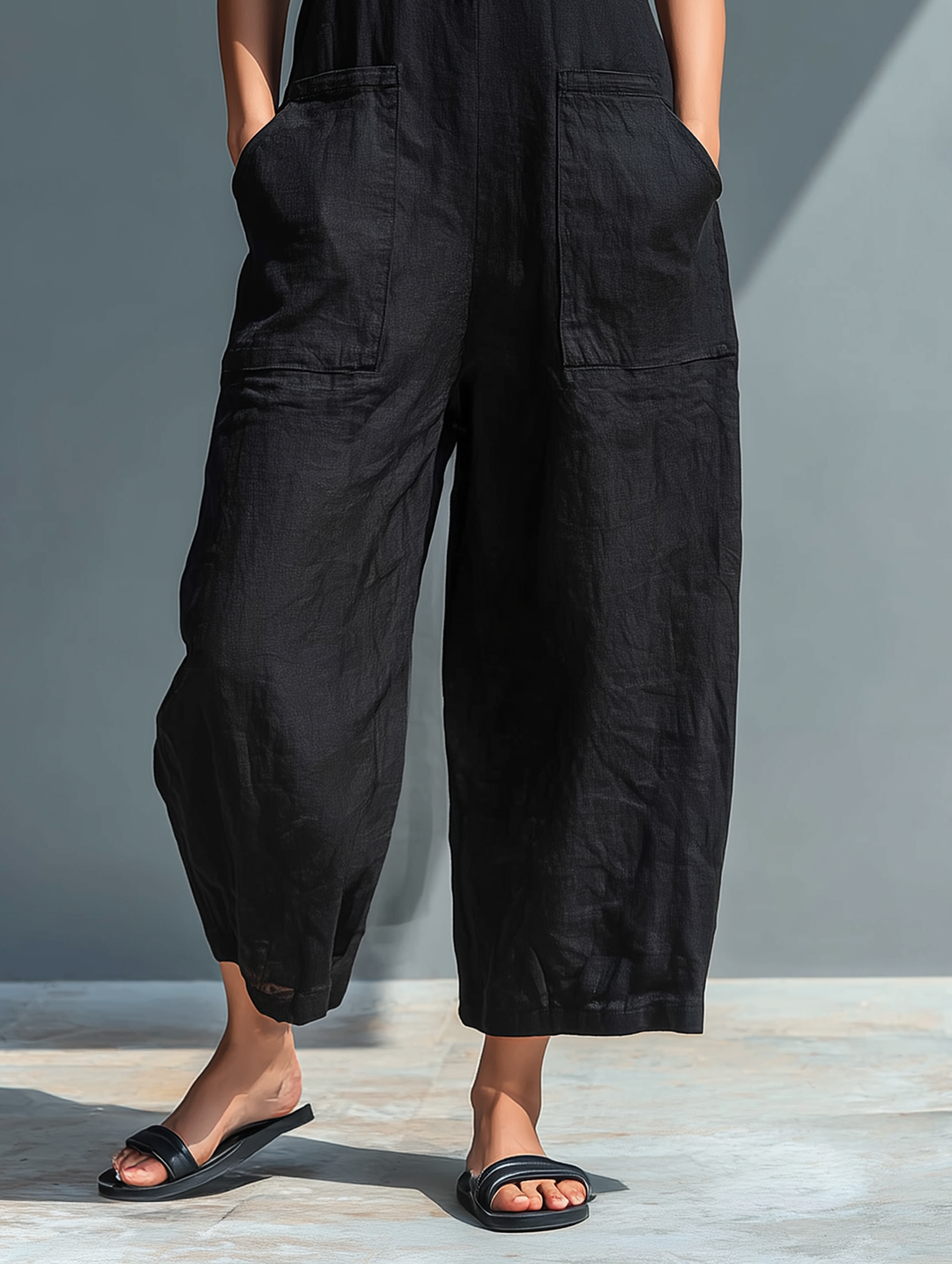 Lucinda | Stilvoller ärmelloser Jumpsuit für Damen mit Rollkragen