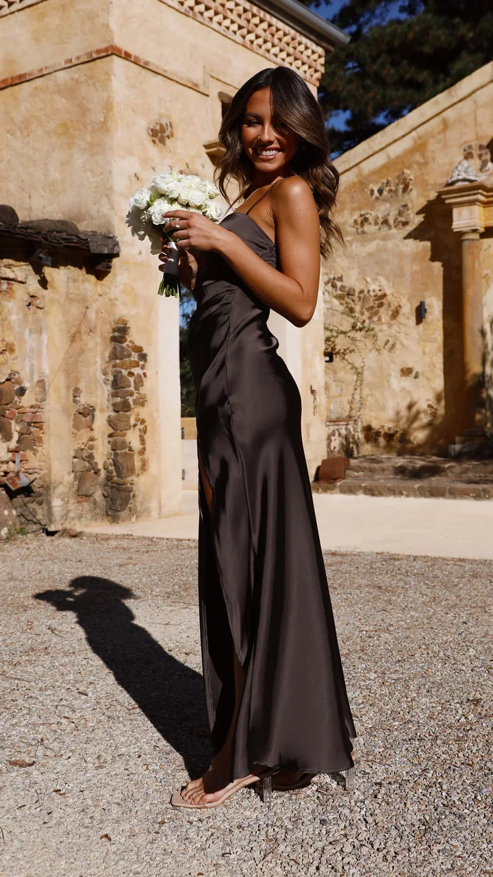 Damen Maxikleid mit quadratischem Ausschnitt und seitlichem Schlitz
