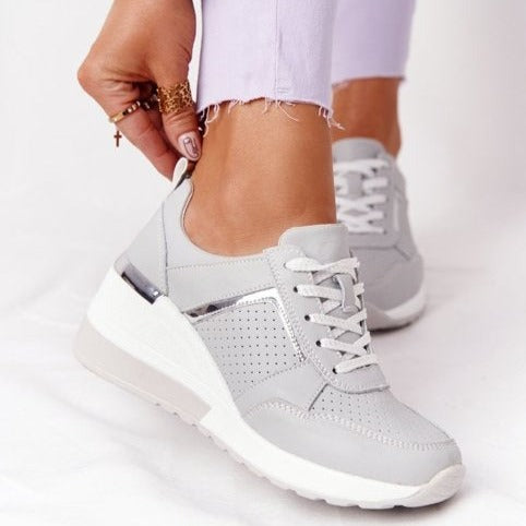 Femmy | Bequeme orthopädische Damenschuhe für Damen mit flachem Absatz