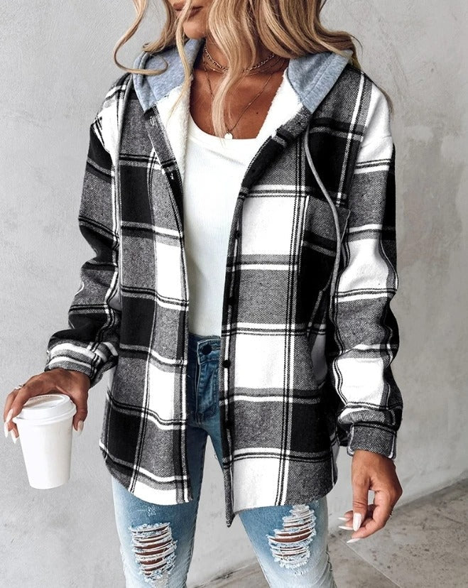 Rosanna | Gemütliche Jacke für Damen mit Kapuze und langen Ärmeln