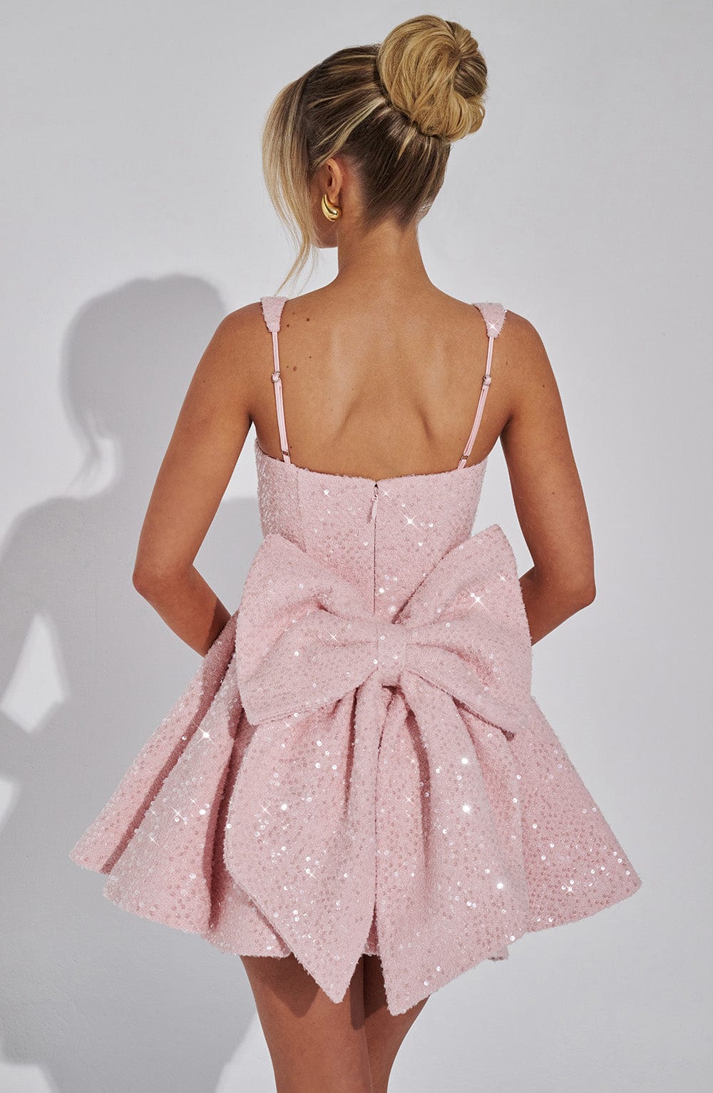Hazel | Schickes Mini-Blush-Kleid für Damen mit eckigem Ausschnitt