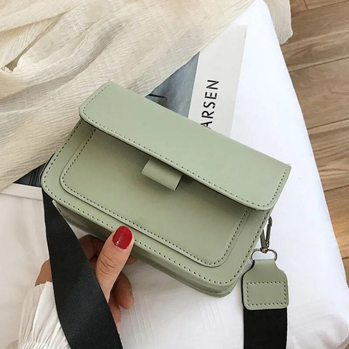Othilie | Schlanke Tasche für Damen mit modernem Eleganz