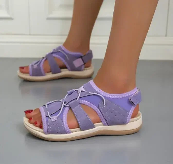 Lotte | Modische, verstellbare Sommersandalen für Damen mit Fußgewölbestütze