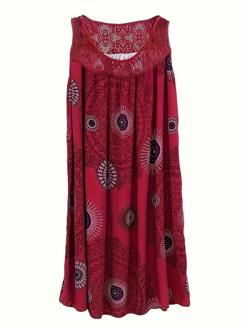 Allure | Besticktes Kleid für Damen mit Kacheldruck und Rundhalsausschnitt