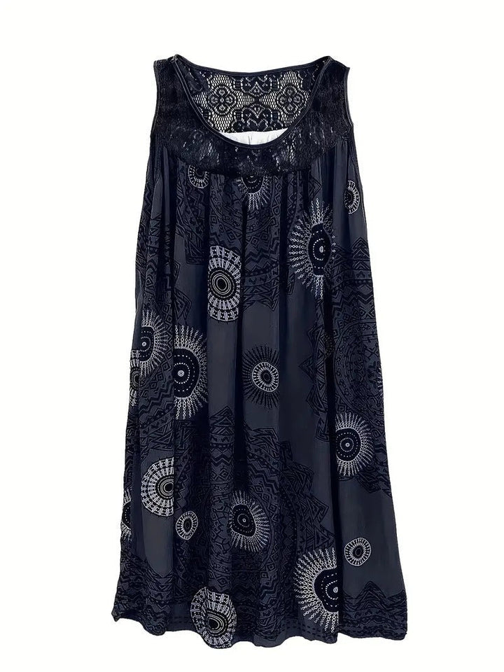 Allure | Besticktes Kleid für Damen mit Kacheldruck und Rundhalsausschnitt