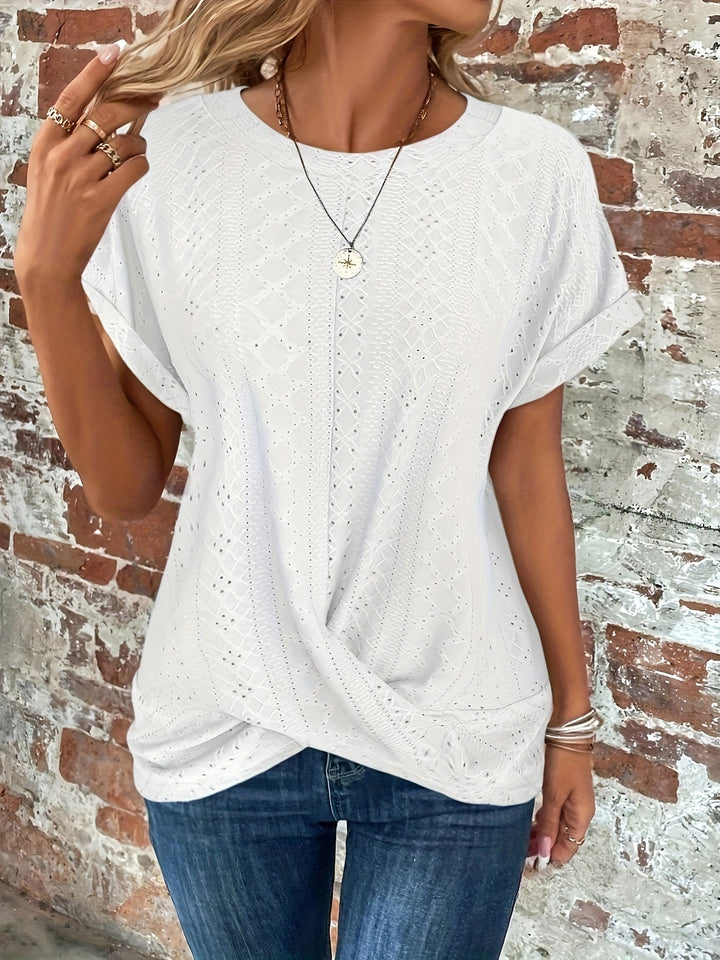 Carrie | Bequemes T-Shirt für Damen mit Twist-Saum und Rundhalsausschnitt