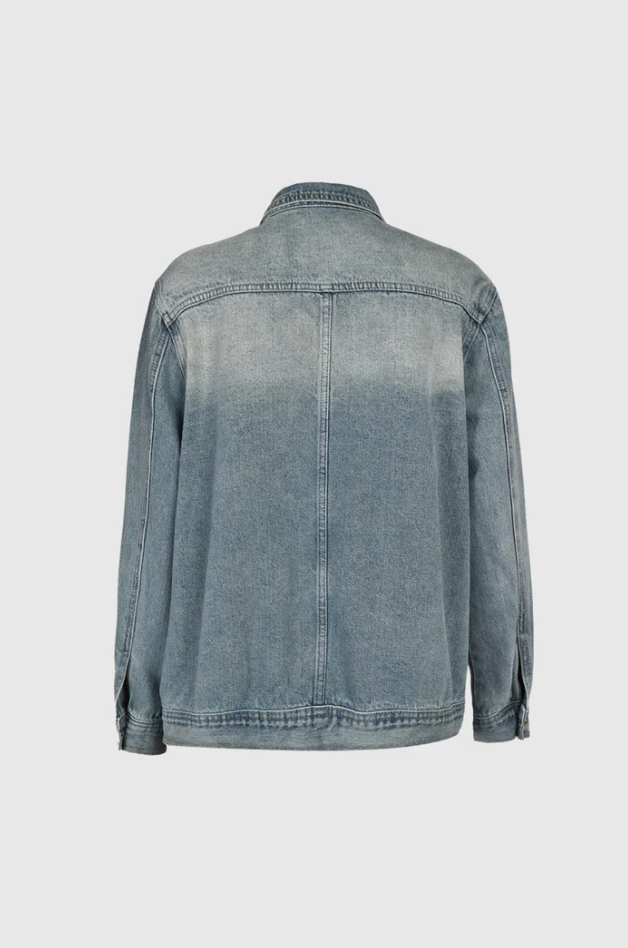Bella | Künstlerische Jeansjacke mit Sternenmuster