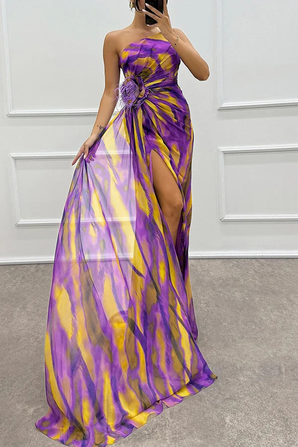 Elena | Lebhaftes Maxikleid für Damen mit asymmetrischem Ausschnitt