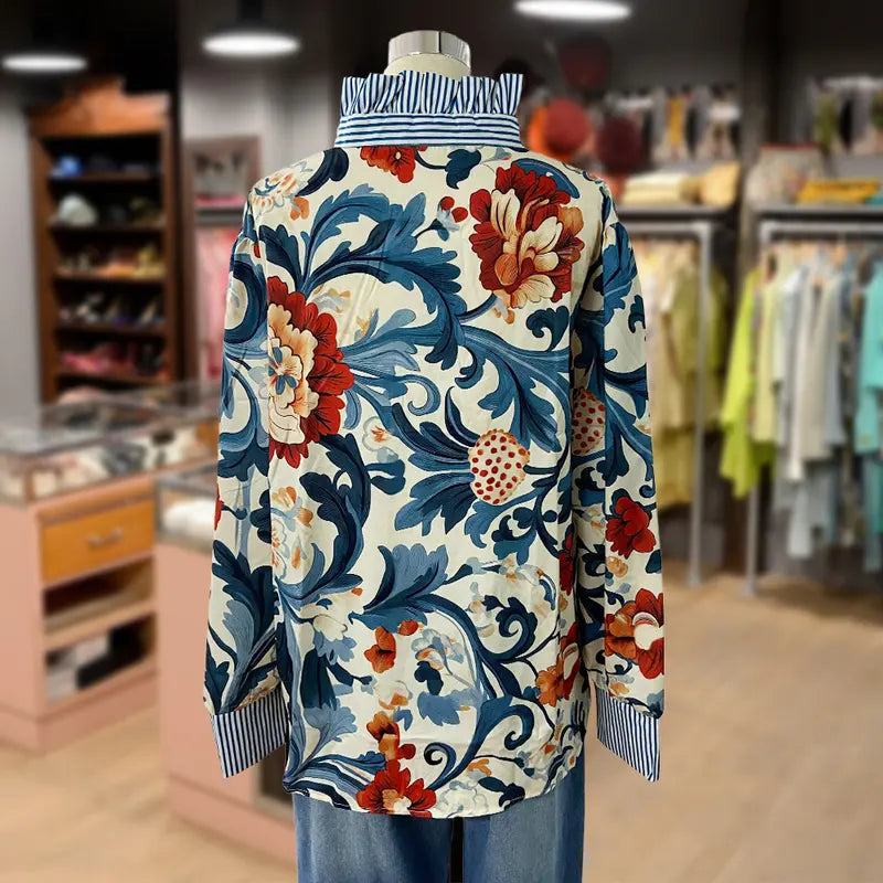 Serenity | Klassische Vintage Blumenmuster Bluse für Damen