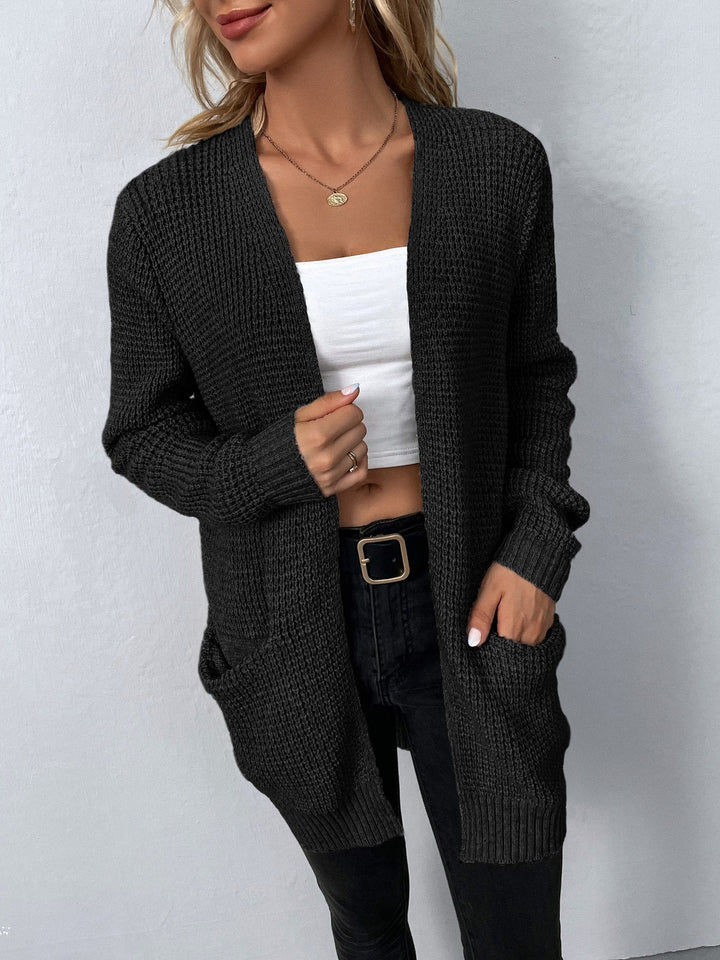 Esmae | Lange Strickjacke für Damen mit V-Ausschnitt und langen Ärmeln
