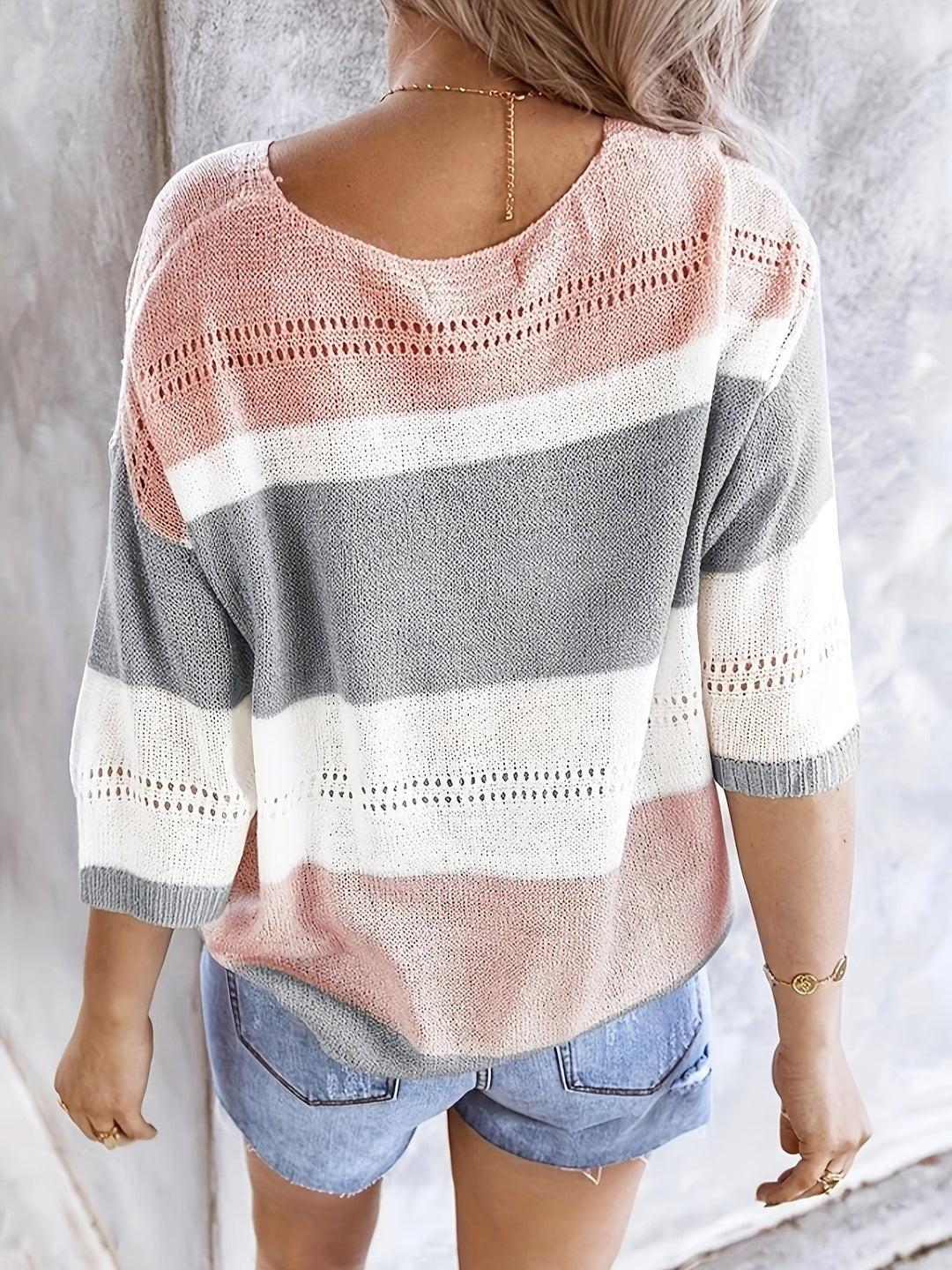 Olga | Lässiger gestreifter V-Ausschnitt Pullover für Damen