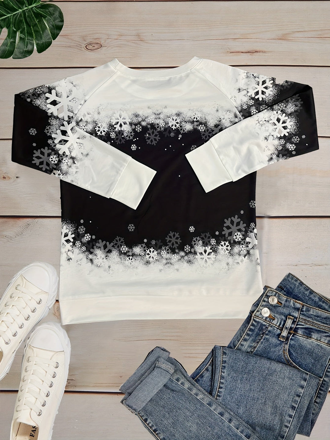 Nele | Warmes Winter Top für Damen mit Schneekatzen Print