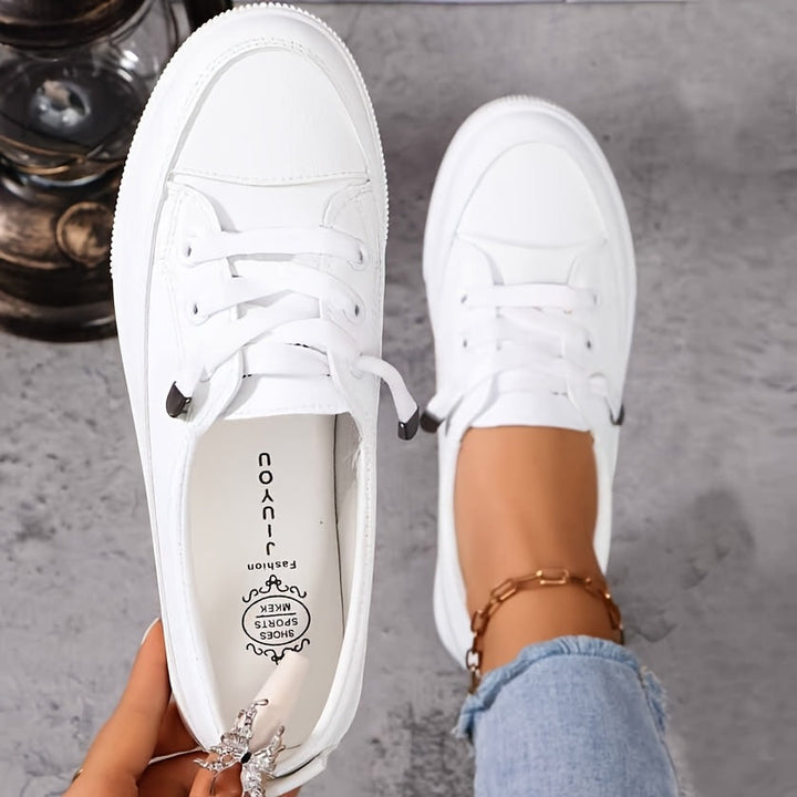 Damen weiße Schnürschuhe flach orthopädisch | atmungsaktive weiche Einlegesohle