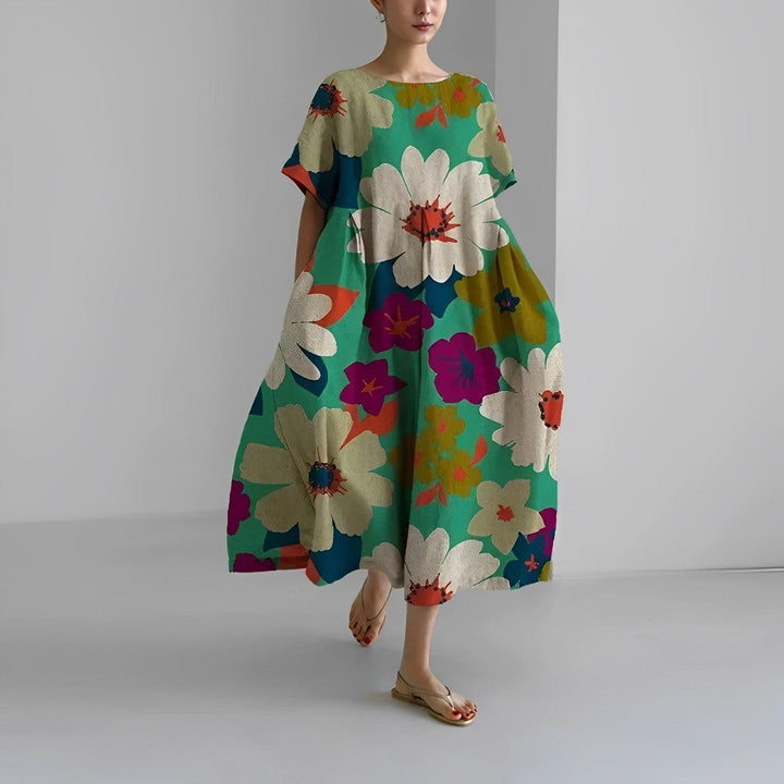 Floria | Lebhaftes Blumenkleid für Damen mit Rundhalsausschnitt und kurzen Ärmeln