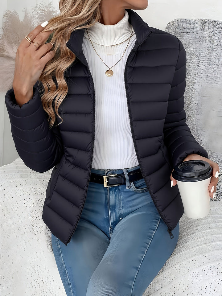Ravina | Damen Leichter Wintermantel mit Rollkragen und langen Ärmeln