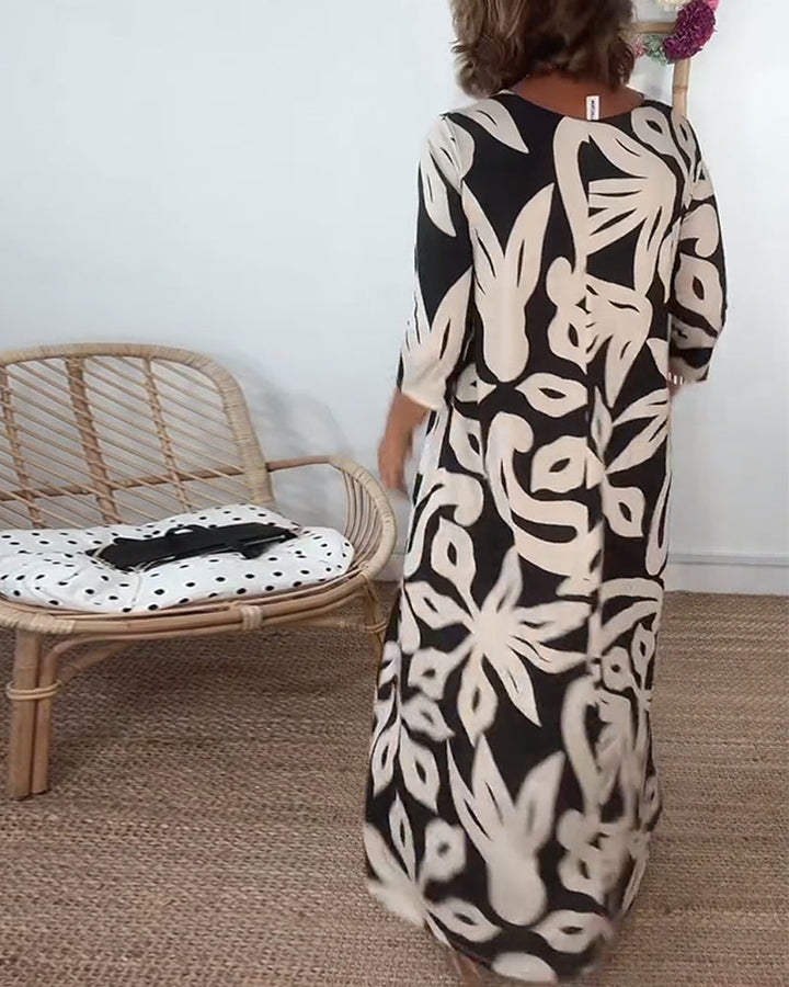 Ysabel | Abstraktes Muse Maxikleid für Damen mit Rundhalsausschnitt und 3/4-Ärmeln