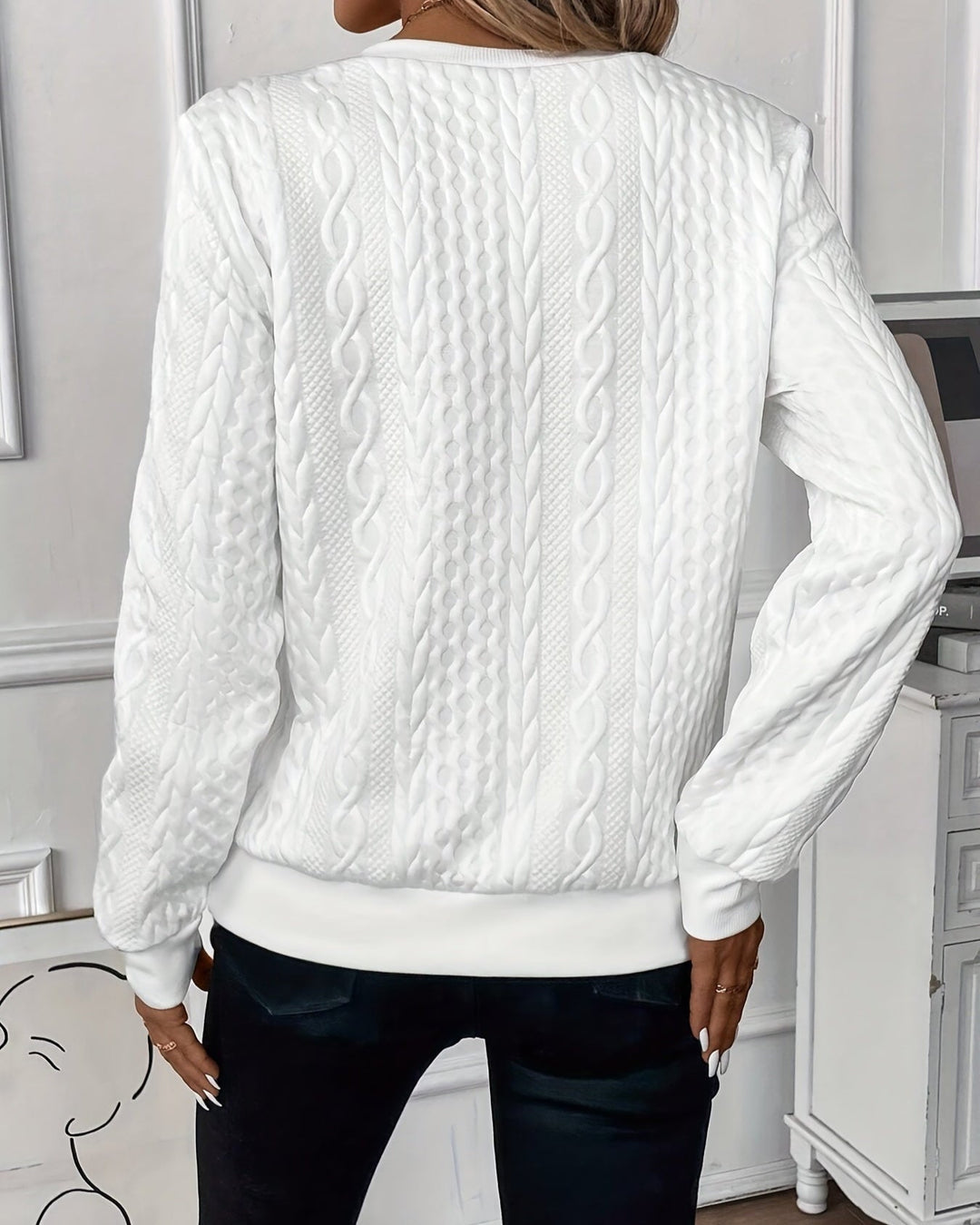 Grace | Stilvoller Pullover für Damen mit Rundhalsausschnitt und langen Ärmeln
