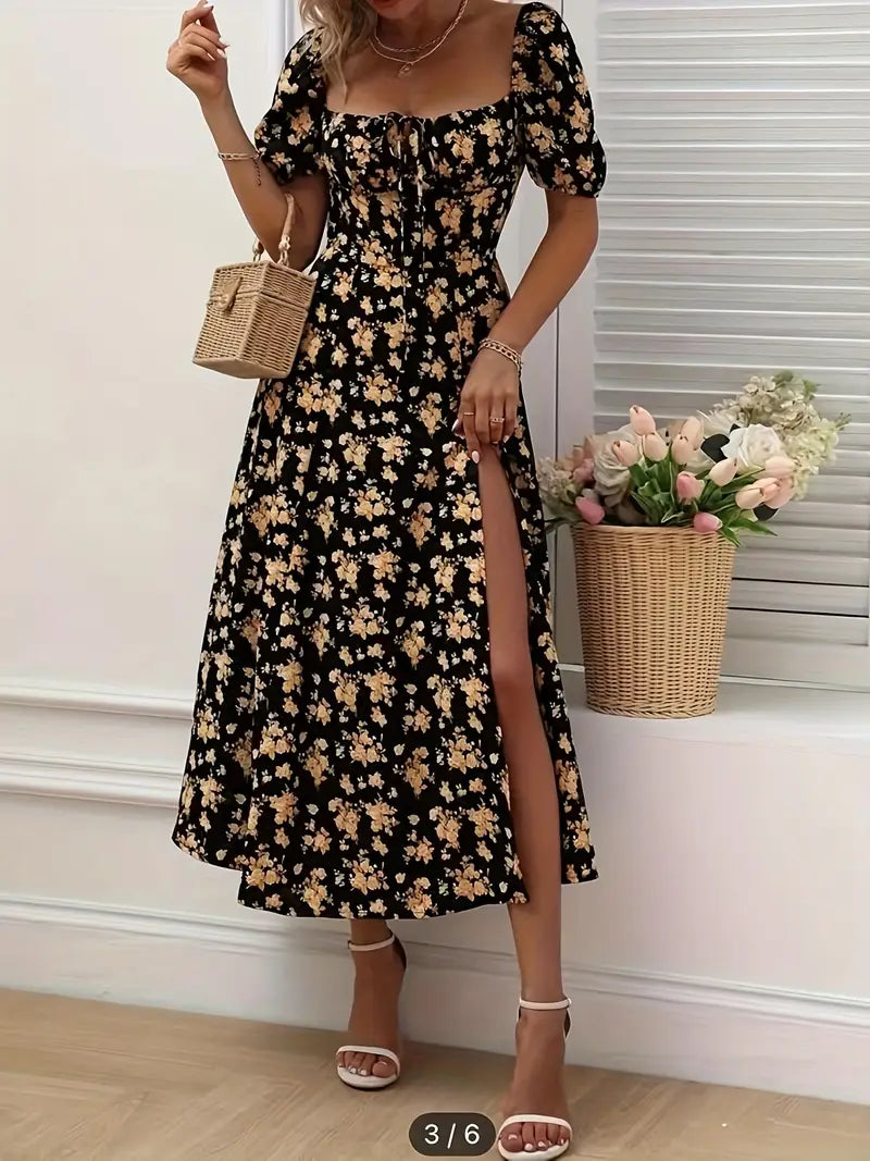 Mirella | Feminin floral Kleid