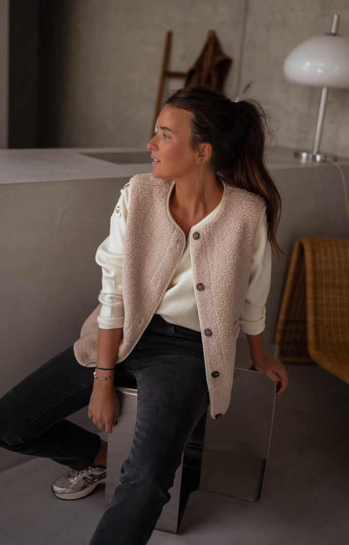 Alina | Damen Weste mit Rundhalsausschnitt, Taschen und Knöpfen