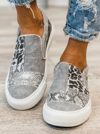 Noemi | Trendige Schmerzlindernde Slipper für Damen mit flachem Absatz