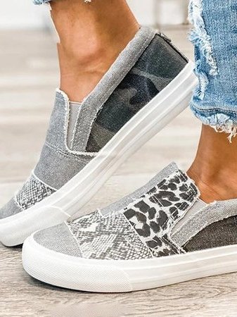 Noemi | Trendige Schmerzlindernde Slipper für Damen mit flachem Absatz