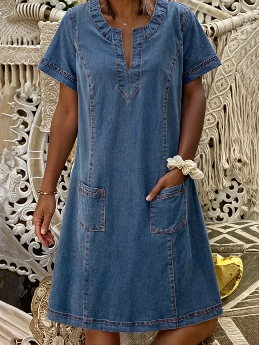 Sofia | Weiches Denim-Minikleid für Damen mit Rundhalsausschnitt und kurzen Ärmeln