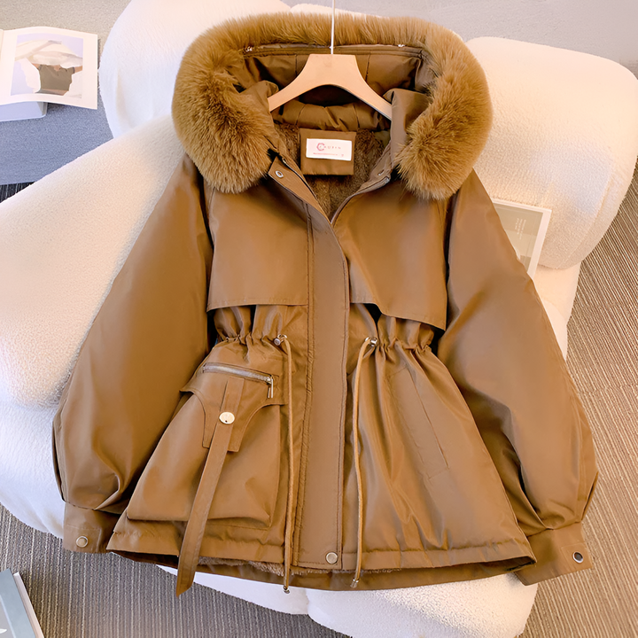 Olivia | Eleganter Wintermantel für Damen mit Kapuze und langen Ärmeln