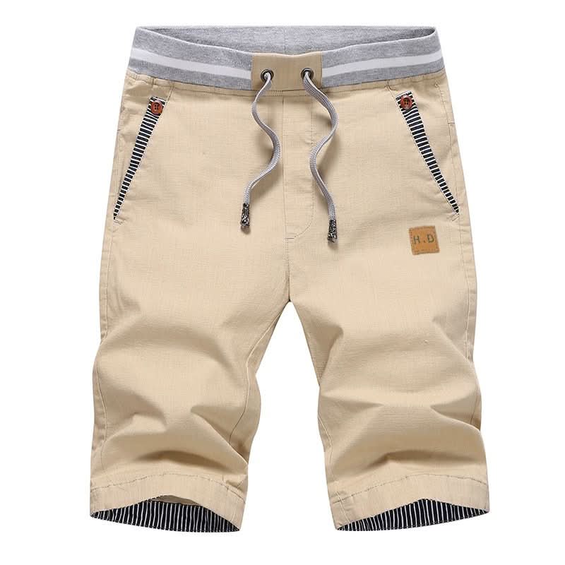 Mila | Knielange Shorts mit Taschen und Kordelzug