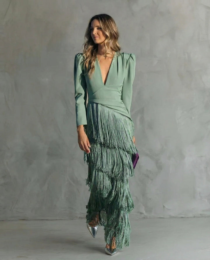 Clara | Schickes Midikleid für Damen mit Fransenärmeln und V-Ausschnitt