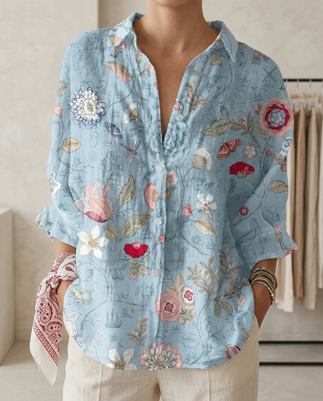 Rosalie | Floral Garden Top für Damen mit V-Ausschnitt und kurzen Ärmeln