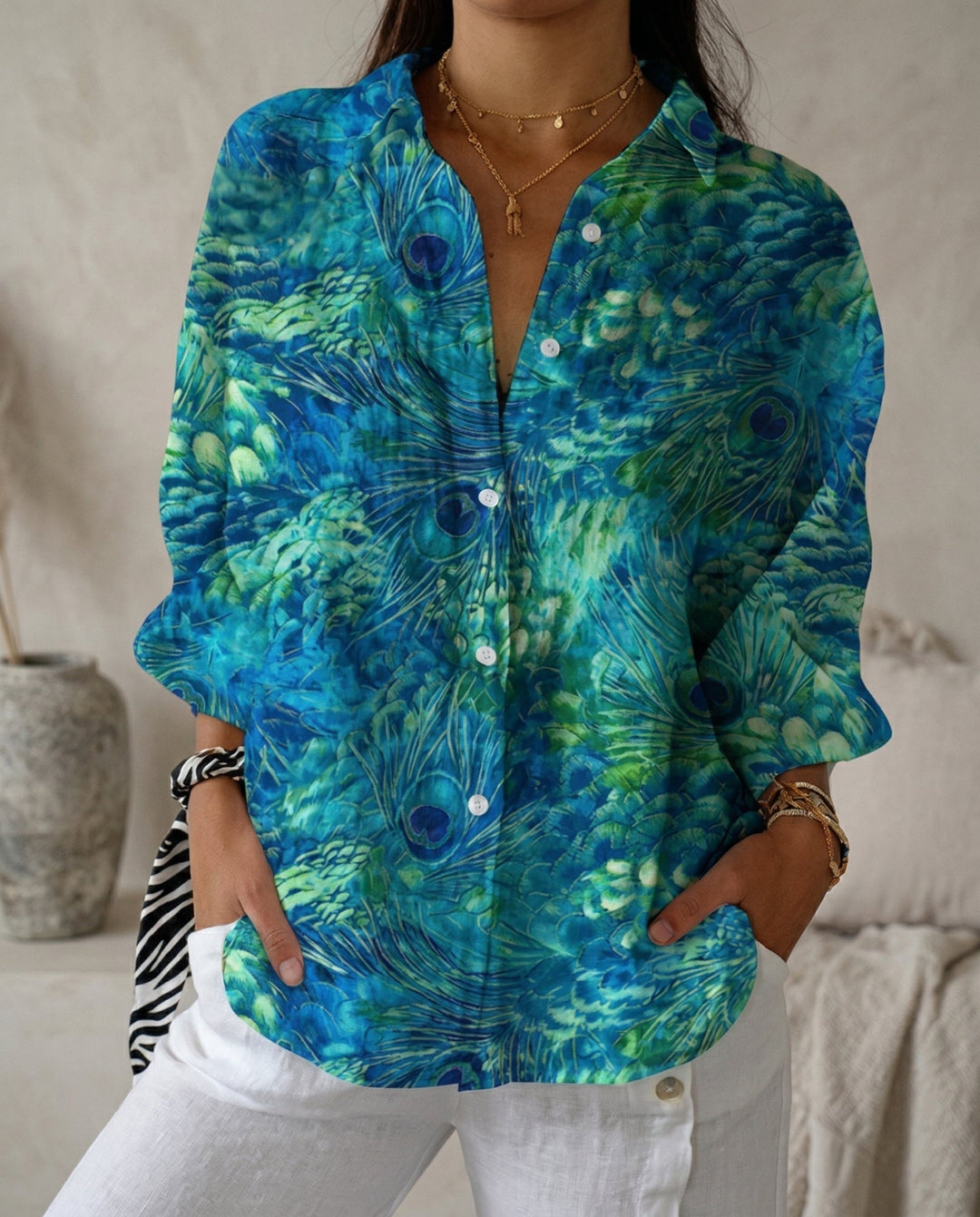 Rosalie | Floral Garden Top für Damen mit V-Ausschnitt und kurzen Ärmeln