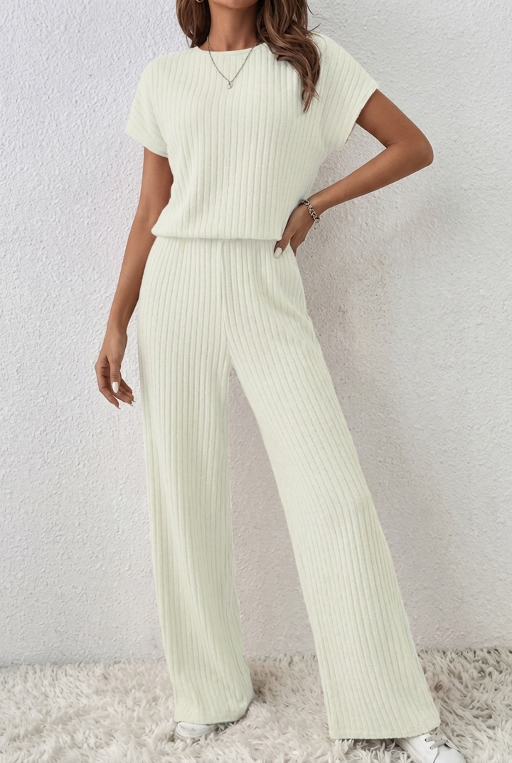 ElevenOra Stilvoller Cremeweißer Reißverschluss-Stehkragen Oversized Kurzarmpullover und Weitbeinige Hose | Geripptes Strick-Zweiteiliges Ensemble für Damen