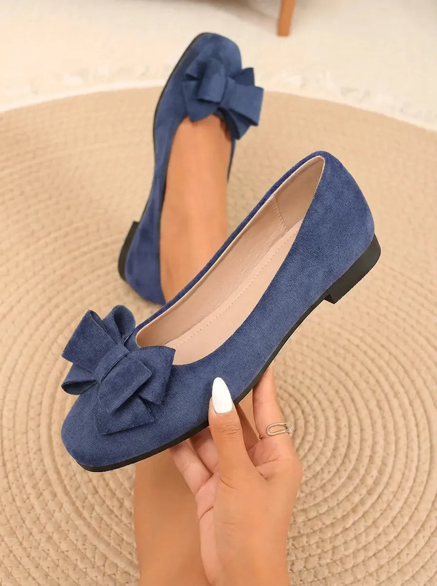 Schicke Damen-Bow-Schuhe mit stylischen dicken Absätzen