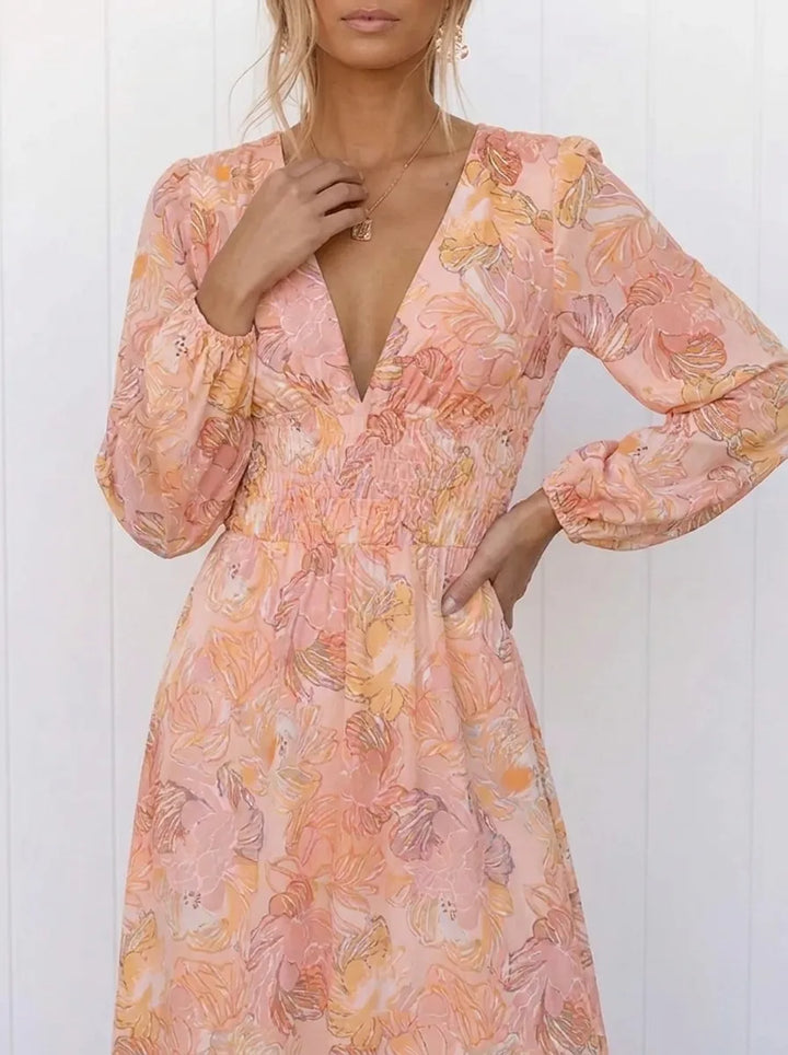 Amara | Splendido abito floreale da donna con scollo a V e maniche corte