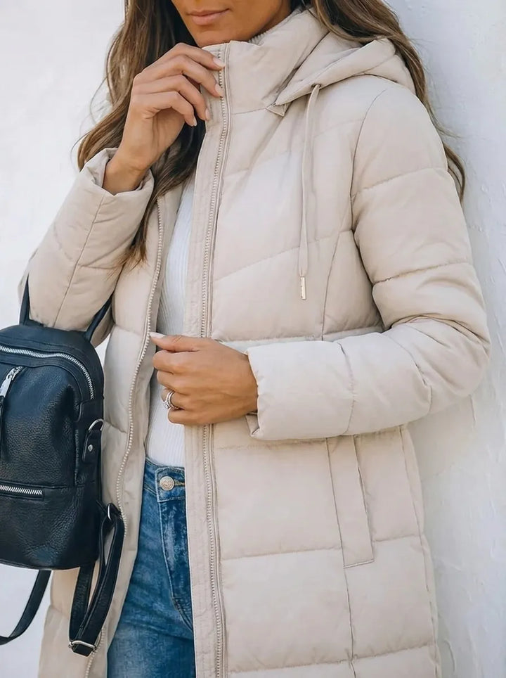 Rae | Lässige Kapuzen-Puffer-Daunenjacke für Damen mit langen Ärmeln