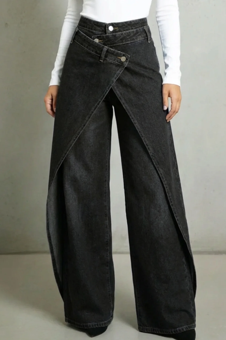 Vintage-inspirierte High-Waisted Denim-Jeans für Damen mit Rüschenbund und Bindegürtel