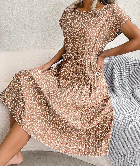 Lilienne | Schickes Sommerkleid für Damen mit Blumenmuster und Rundhalsausschnitt