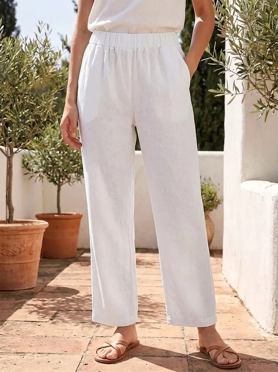 Julienne | Leichte Sommerhose für Damen mit geradem Bein und mittlerem Bund
