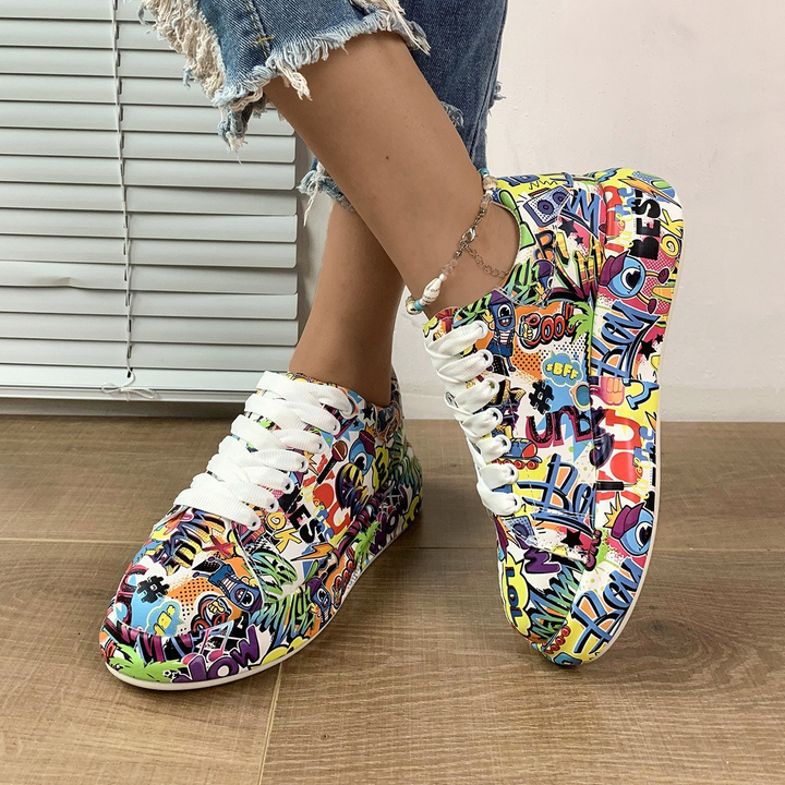 Mia | Damen Graffiti Druck Lage Turnschuhe mit niedrigem Absatz