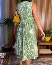 Damen Knielanges Kleid mit Blumenmuster und V-Ausschnitt, ärmellos