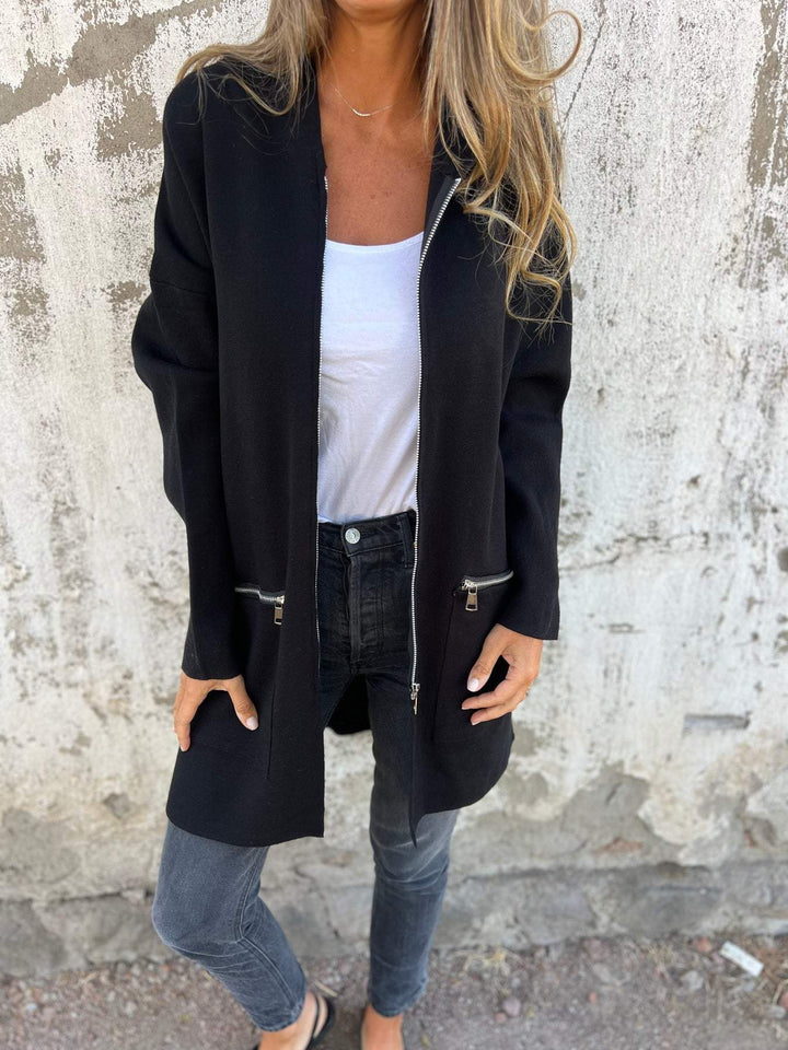 Olivia | Lange Strickjacke für Damen mit Kapuze und langen Ärmeln