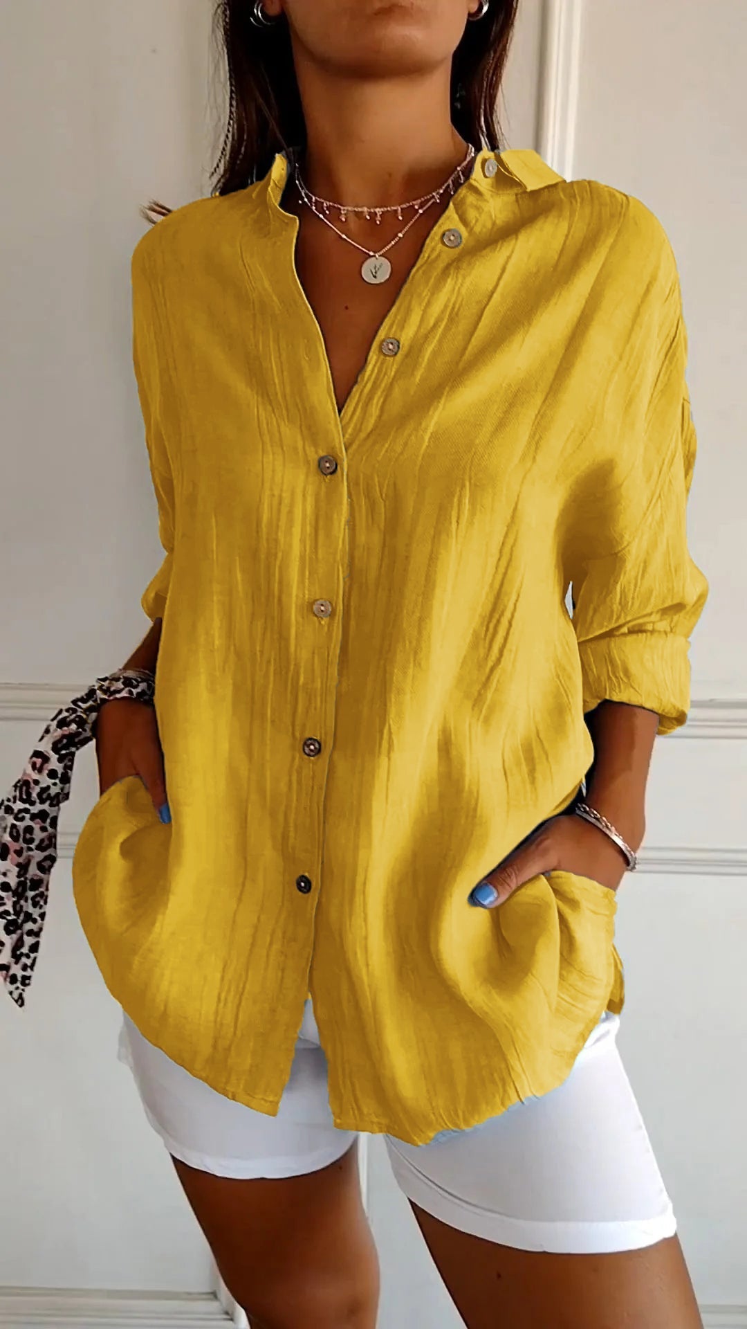 Saskia | Elegantes Damen-Shirt mit V-Ausschnitt und langen Ärmeln
